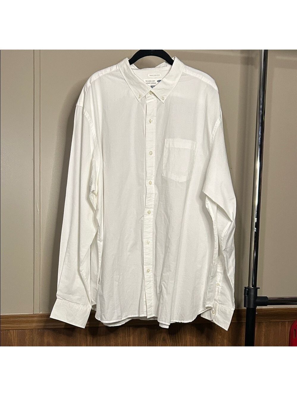 Old Navy Classic White Button-Down Shirt EUC XXXL